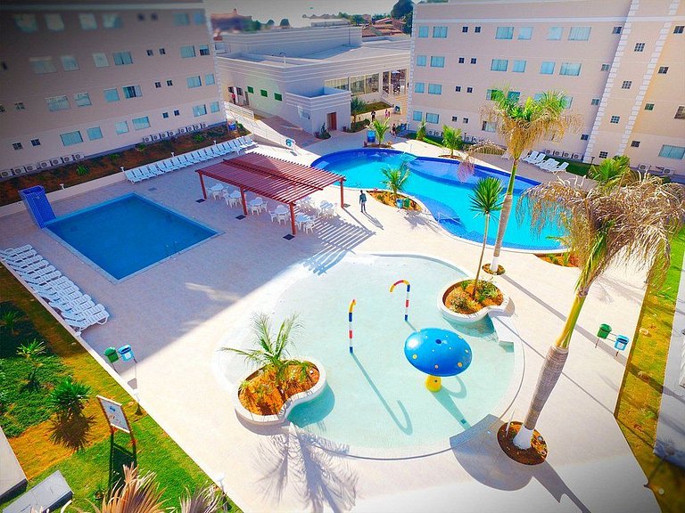 Apartamento Encontro das Águas com roupas de cama