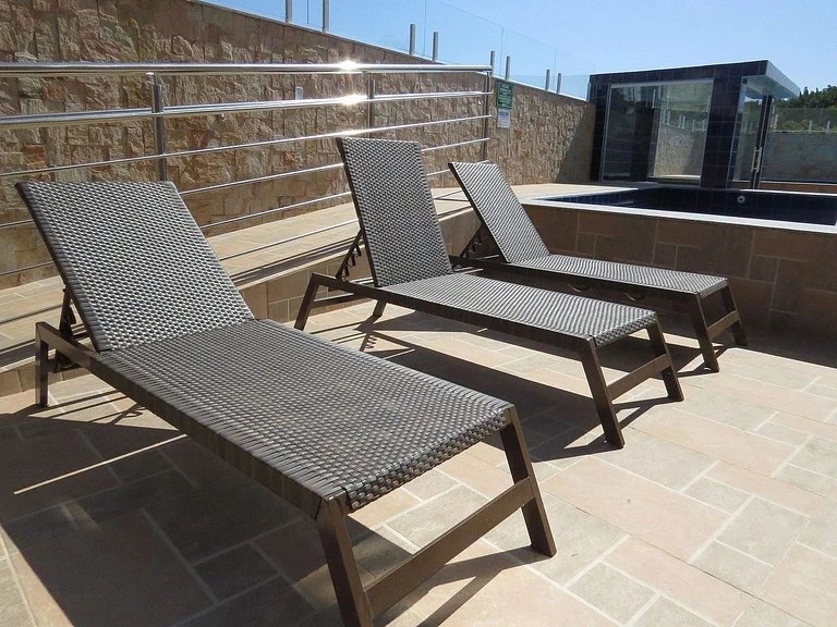 Condomínio The Villeneuve Residence