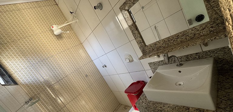 Casa c/ 3 quartos completa com piscina aquecida