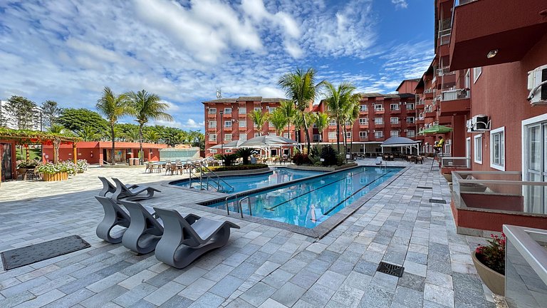 Cond Lagoa Quente Hotel